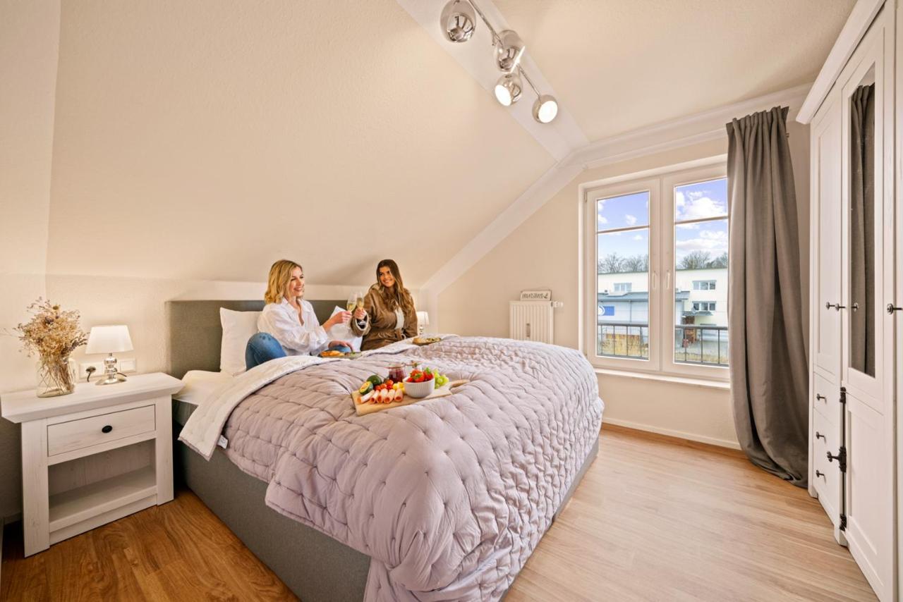 Wohlfuehl-Apartment Irisbluete Mit Privatstrand FDH Exterior foto